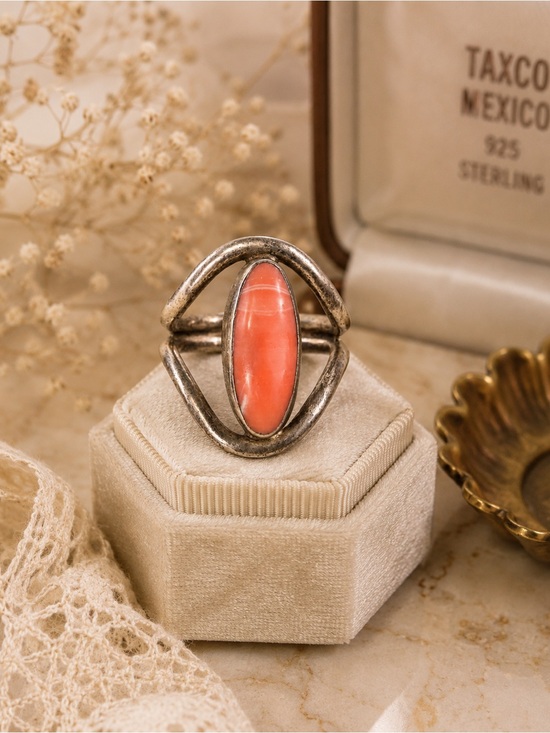 Taxco Jewelry - Vintage Taxco Sterling Silver Pink Coral Ring Size 10 Mexico .925